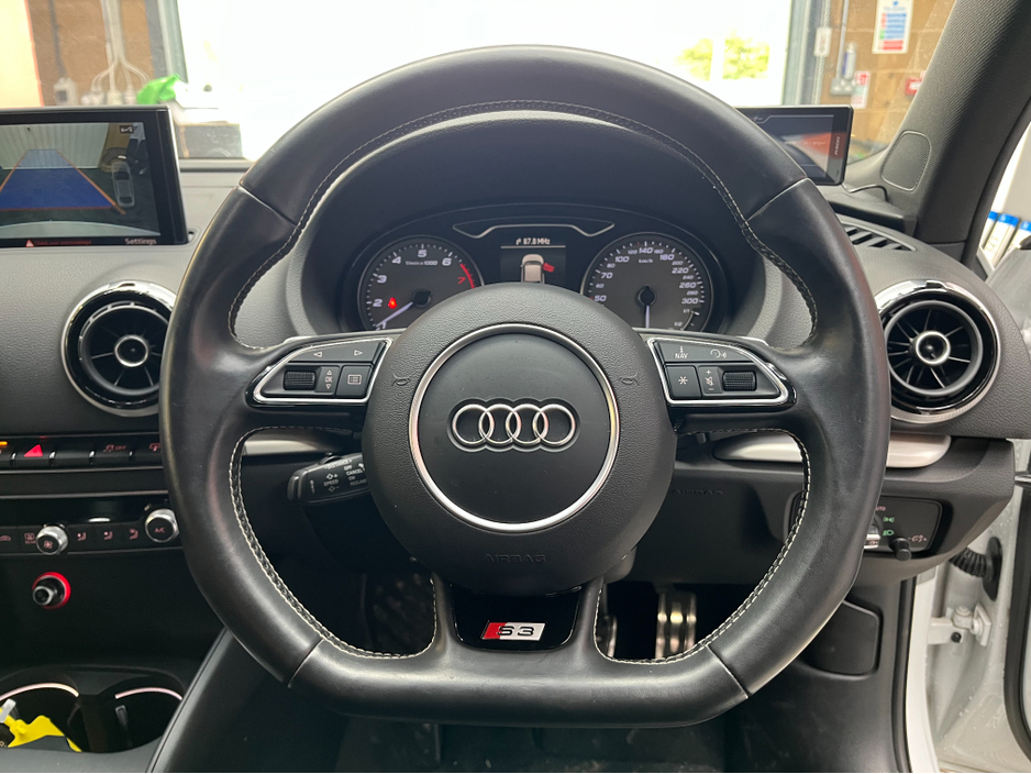 2015 Audi S3 - image 8