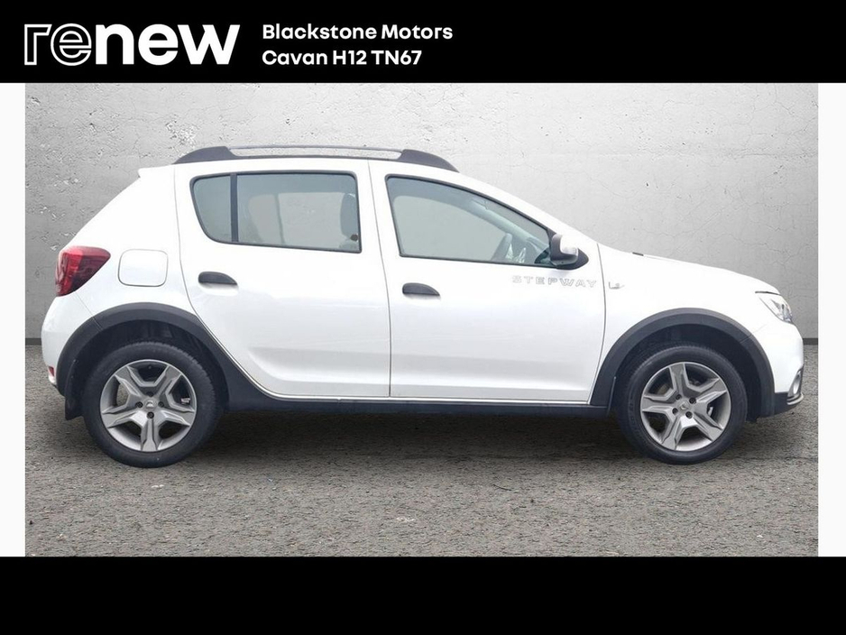 2021 Dacia Sandero Stepway Blue dCi 95 STEPWAY Alternative €13,950