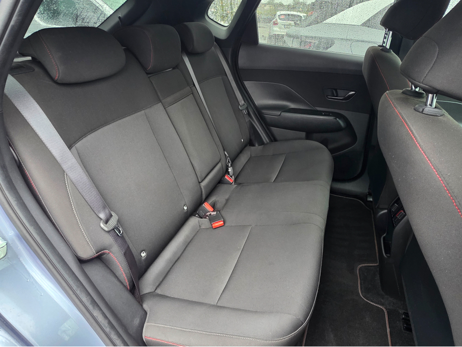 2025 Hyundai Kona - image 11