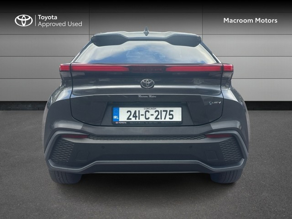 2024 Toyota C-HR - image 4