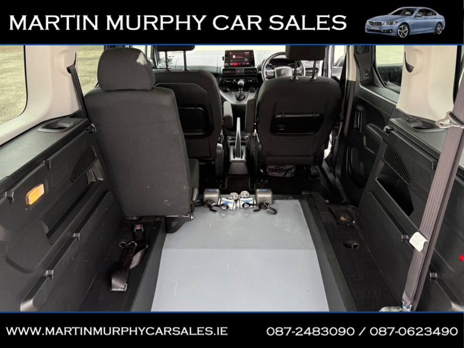 2023 Citroen Berlingo - image 14