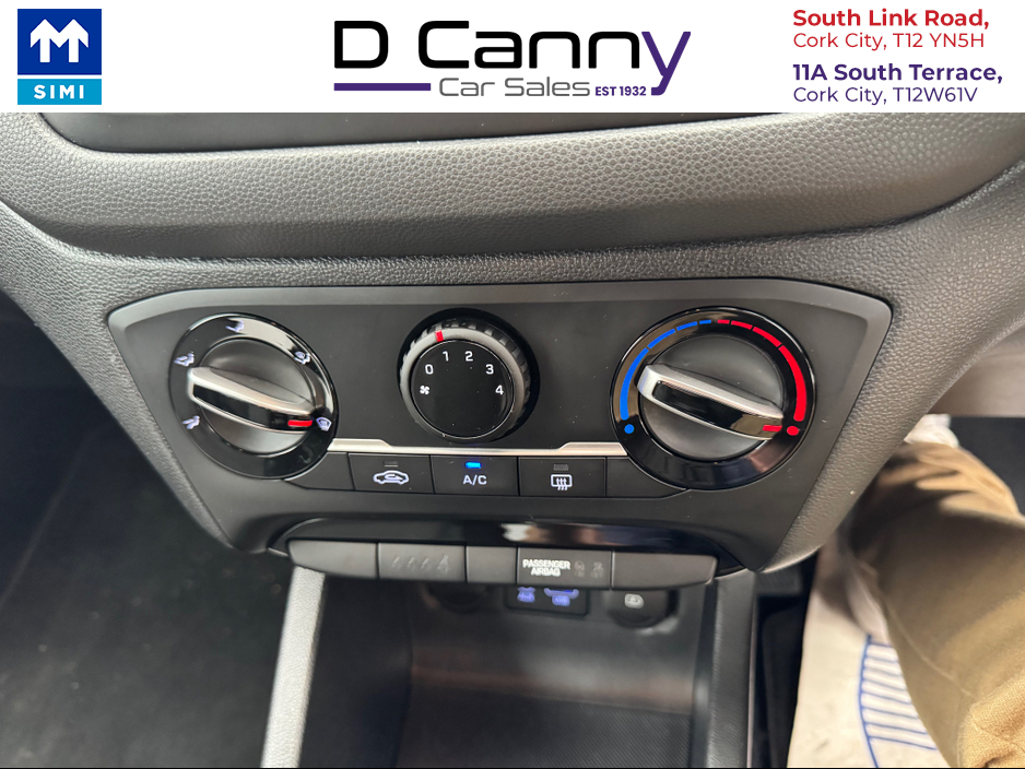 2020 Hyundai i20 - image 14