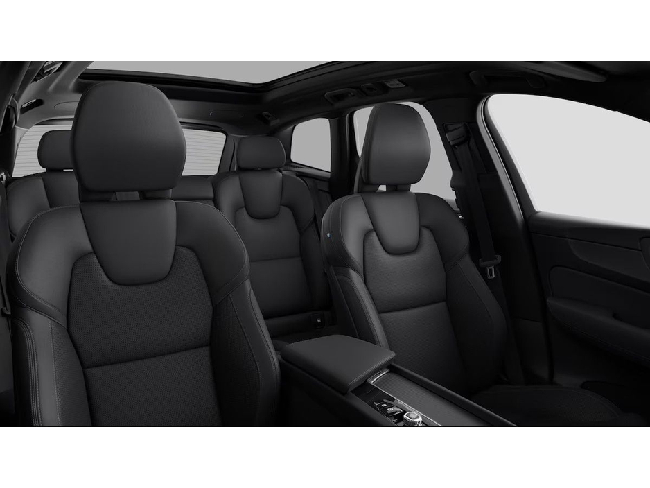 2026 Volvo XC60 - image 16