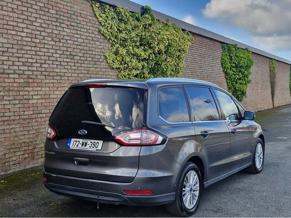 2017 Ford Galaxy - image 8