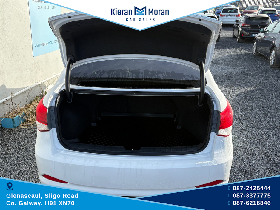 2016 Hyundai i40 - image 17