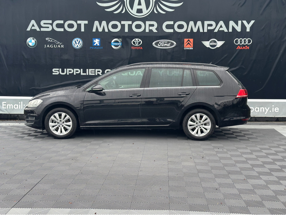 2016 Volkswagen Golf Automatic estate €12,950