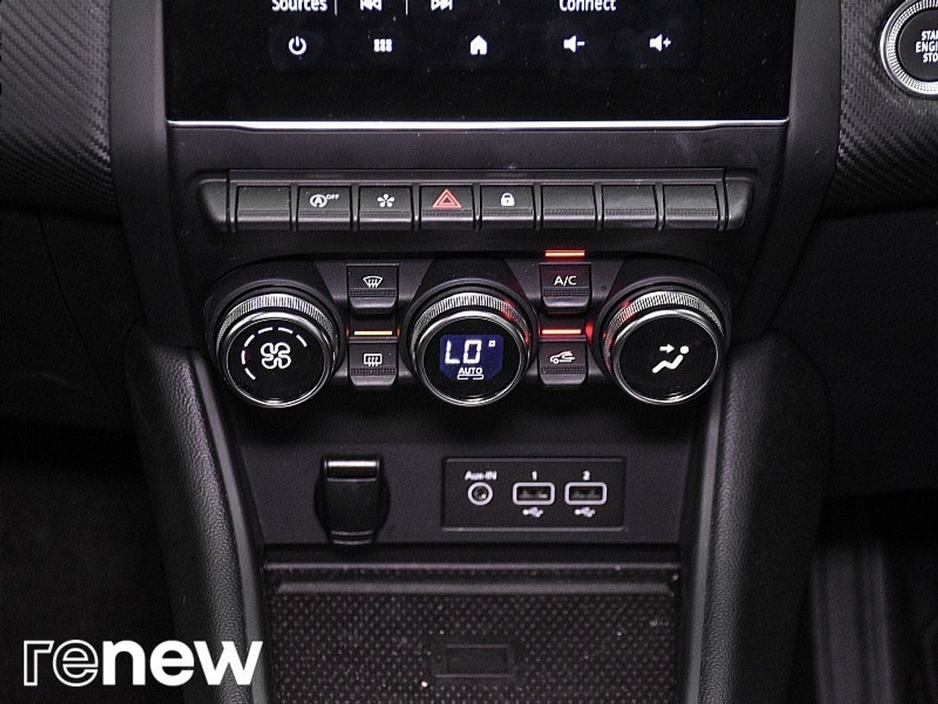 2022 Renault Captur - image 21