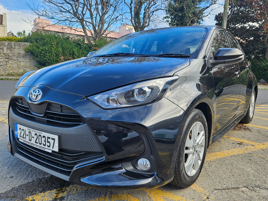 2022 Toyota Yaris ** DEPOSIT TAKEN ** HYBRID LUNA AUTO 4DR €16,950