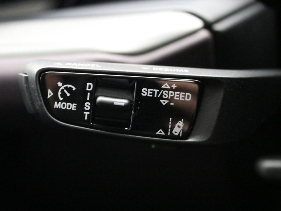 2025 Porsche Cayenne E-Hybrid Coupe €126,000