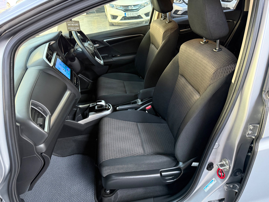 2019 Honda Jazz - image 19