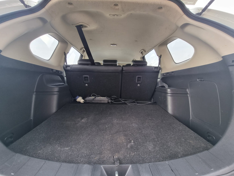 2015 Mitsubishi Outlander - image 26