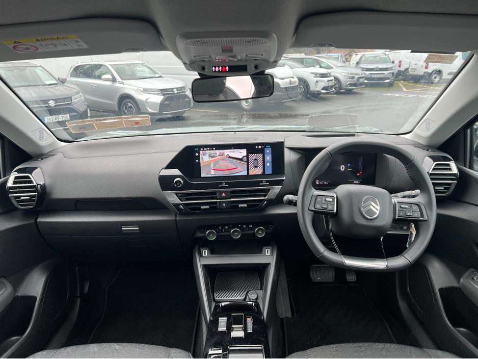 2025 Citroen C4 PLUS 54KWH 156HP €26,950