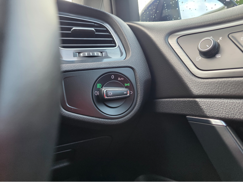 2017 Volkswagen Golf ( 172 REG ) NEW MODEL 1.2 TSI CARPLAY ANDROIDAUTO  LANE ASSIST  ALLOYS €15,450