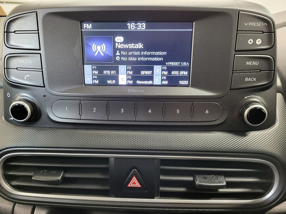 2020 Hyundai Kona - image 8