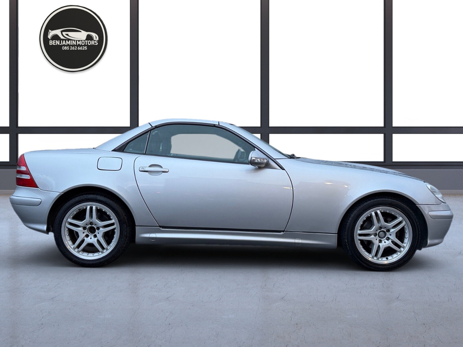 2003 Mercedes-Benz SLK Class - image 4