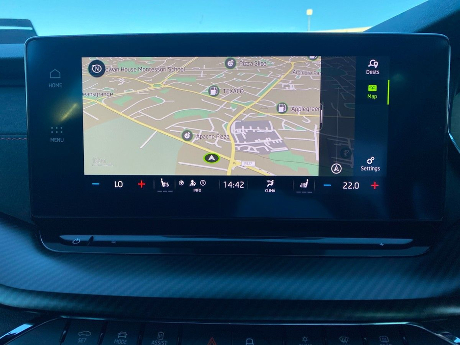 2023 Skoda Octavia - image 16