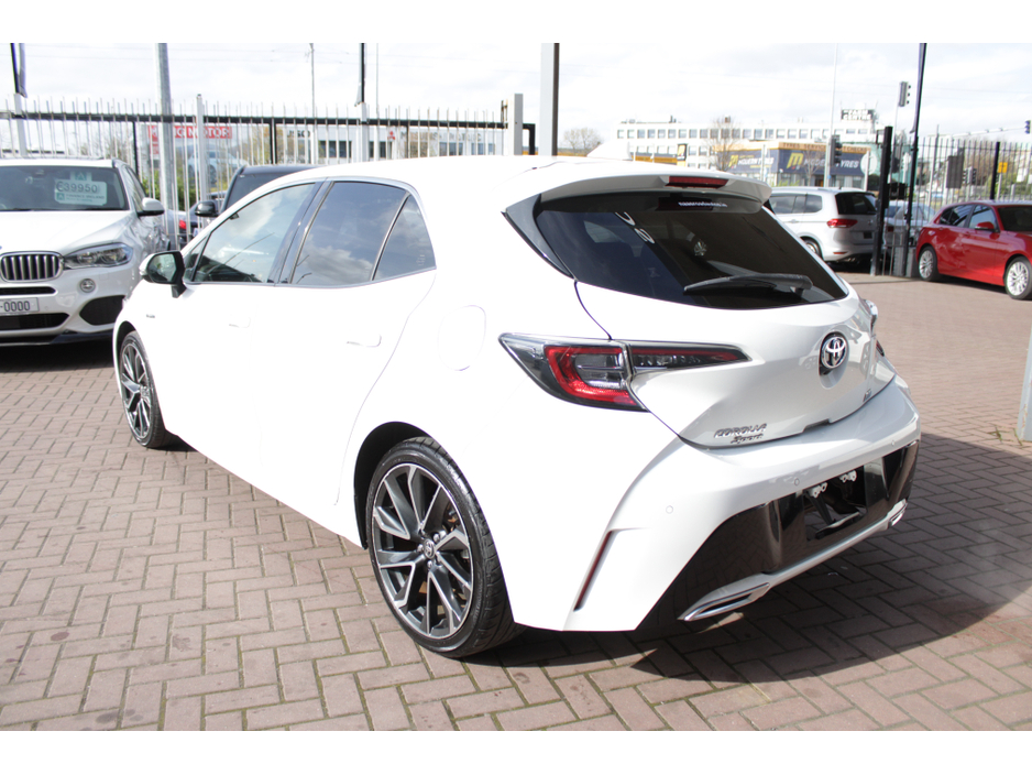 2018 Toyota Corolla - image 6