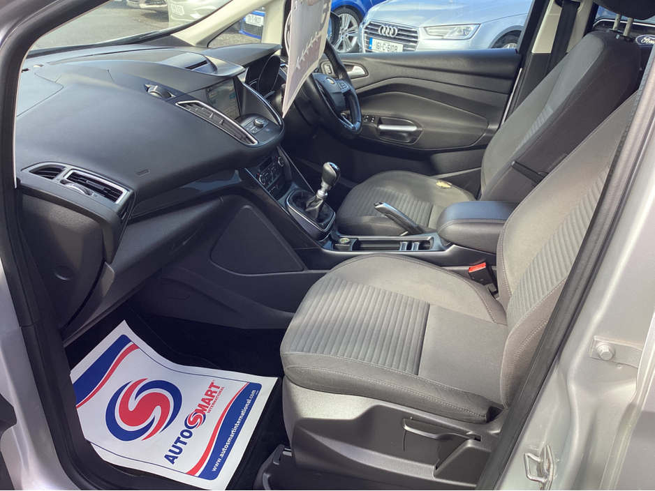 2017 Ford C-Max - image 14
