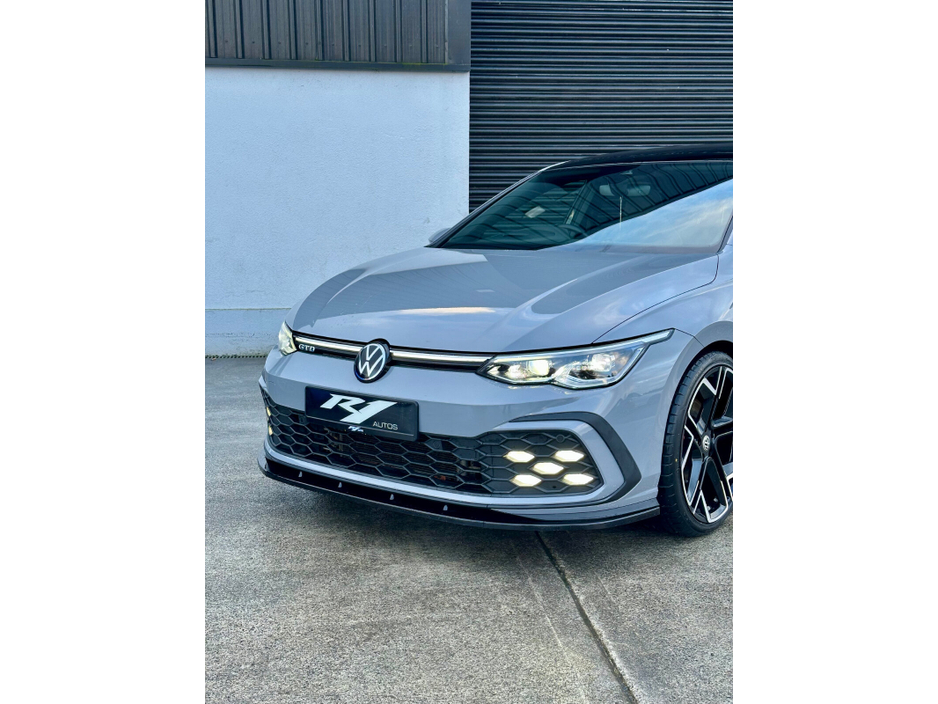 2024 Volkswagen Golf  €45,995