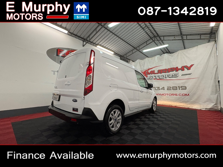 2023 Ford Transit Connect - image 4
