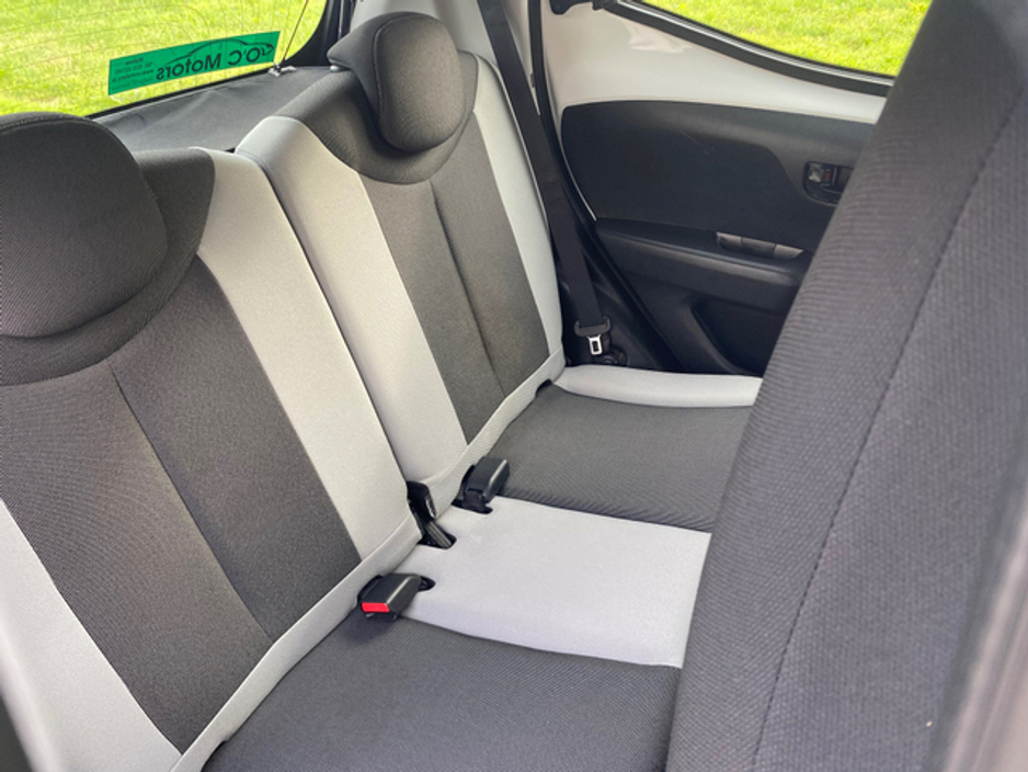 2015 Toyota Aygo 1.0 5DR X-PLAY 4DR €6,950