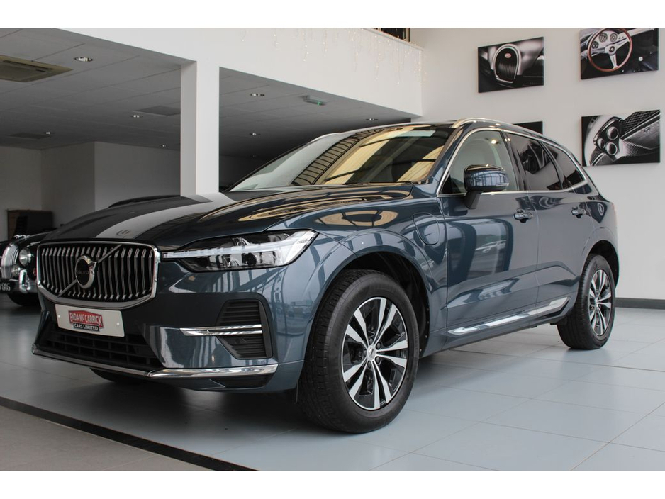 2021 Volvo XC60 T6 Inscription Expression €38,899