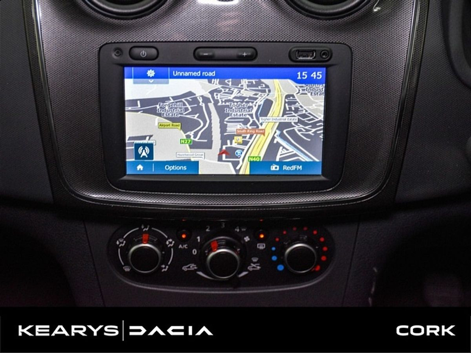 2019 Dacia Sandero Stepway - image 25