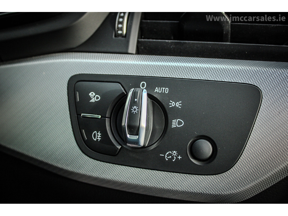 2021 Audi A5  €34,995