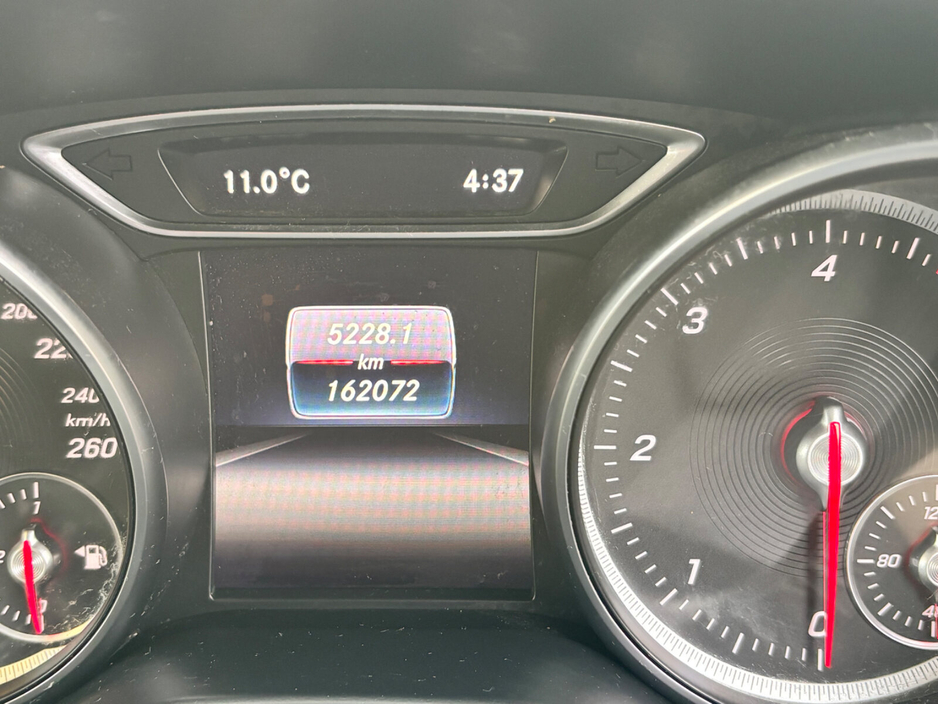 2018 Mercedes-Benz CLA Class - image 11