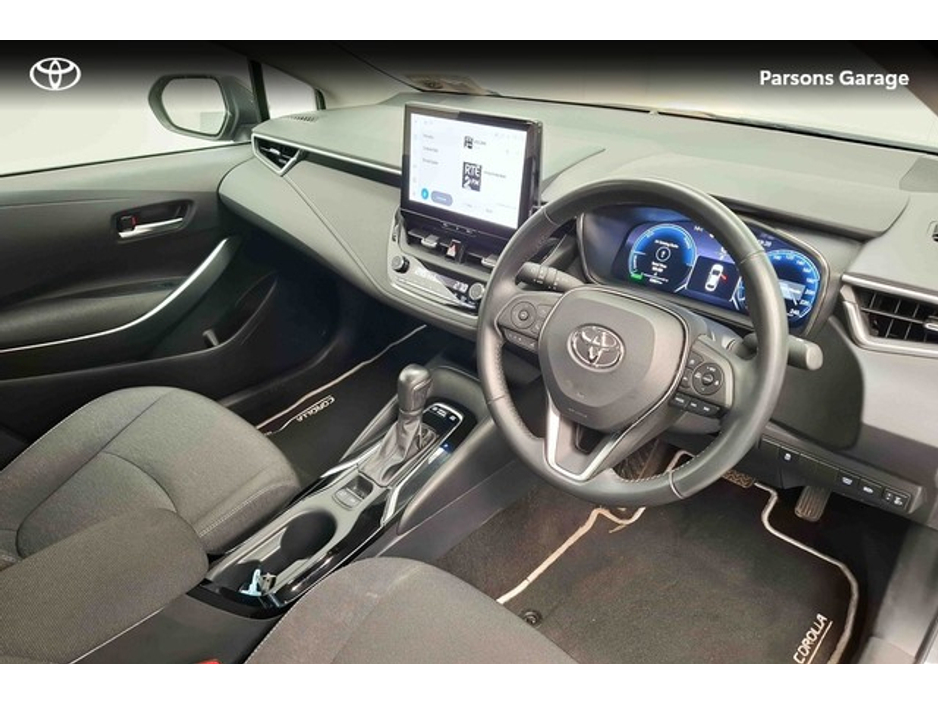 2023 Toyota Corolla - image 7