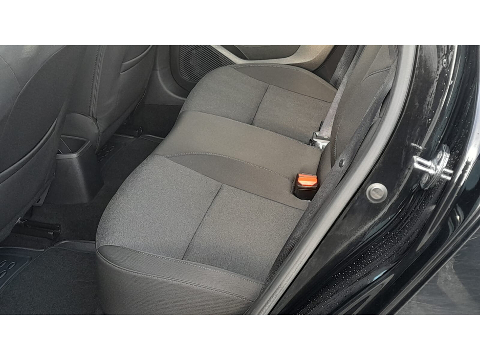 2022 Renault Clio Dynamique TCe 90 €14,450