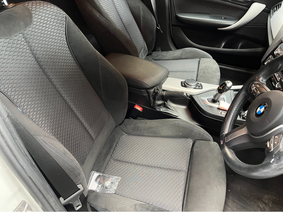 2016 BMW 1 Series - image 10