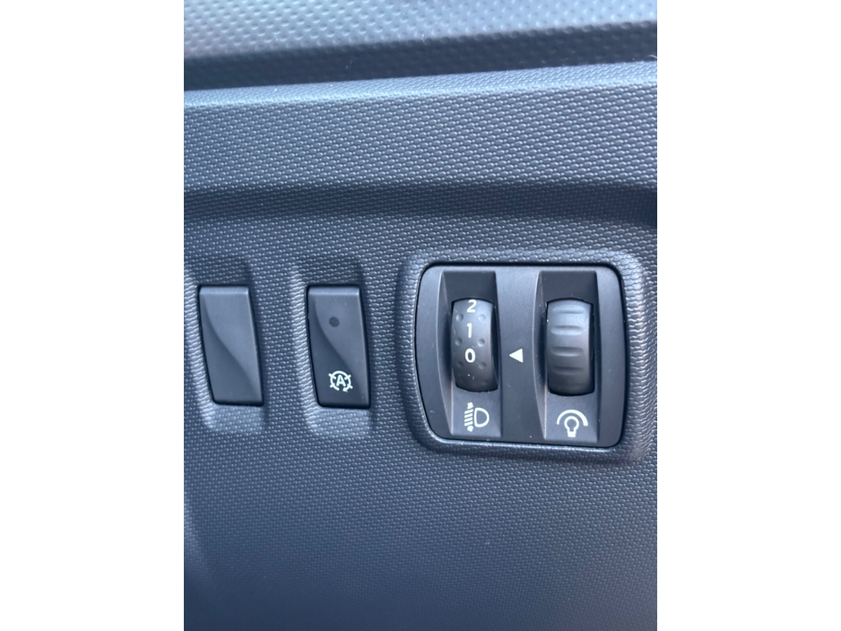 2016 Renault Captur - image 29