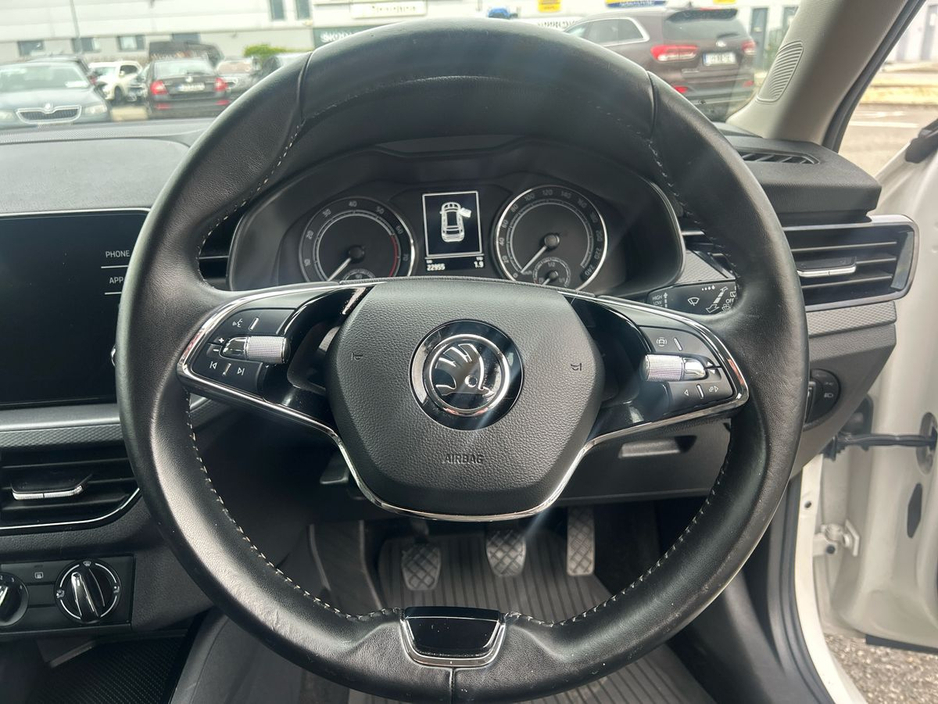 2023 Skoda Kamiq - image 16