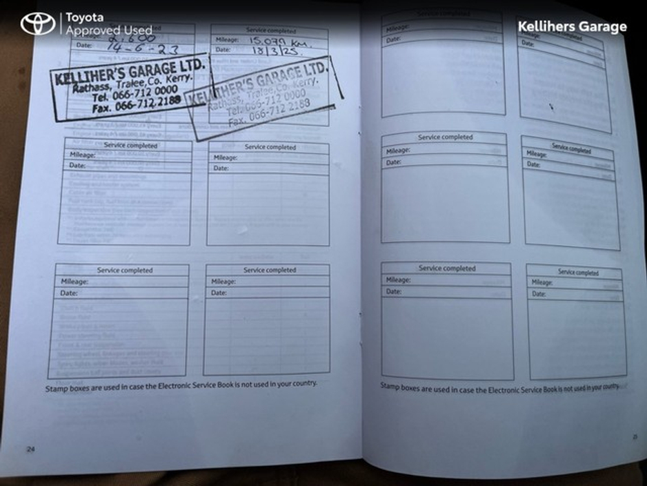 2022 Toyota Aygo X 1.0 DESIGN BITONE €16,450