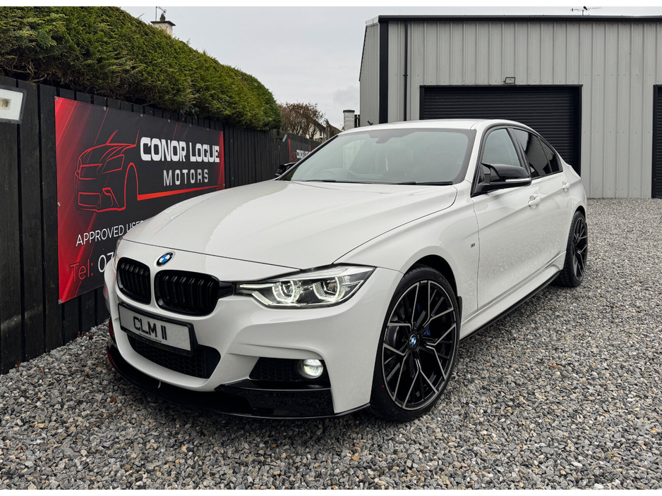 2016 BMW 3 Series - image 11