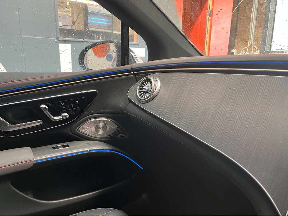 2023 Mercedes-Benz EQS - image 23