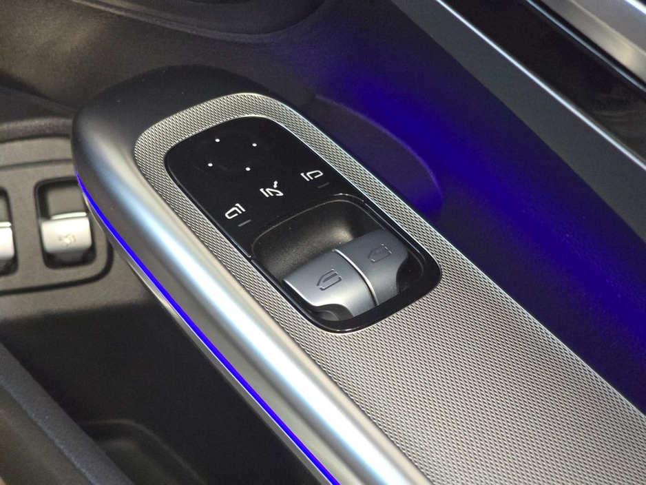 2025 Mercedes-Benz CLE - image 22