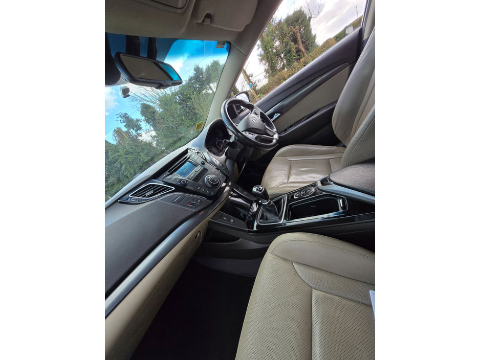 2016 Hyundai i40 - image 15