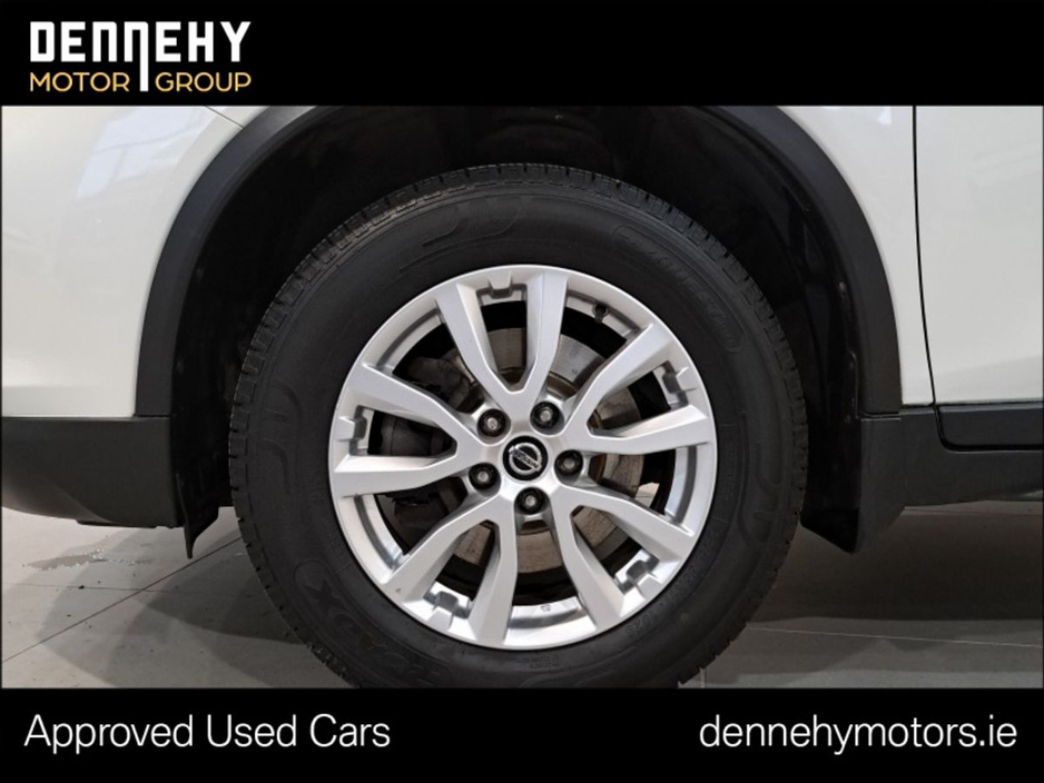 2020 Nissan X-Trail - image 10