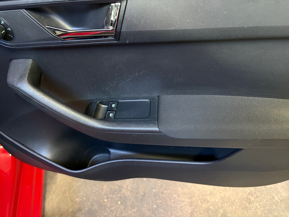 2017 Skoda Fabia AMBITION 1.0 MPI 75HP 4DR €10,500