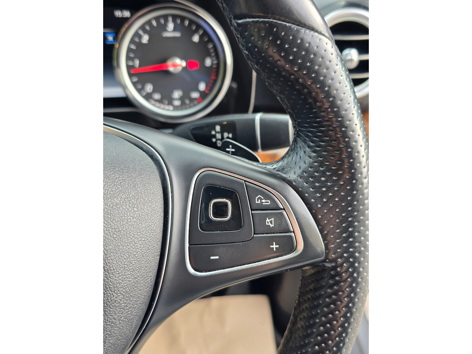 2018 Mercedes-Benz E Class - image 21