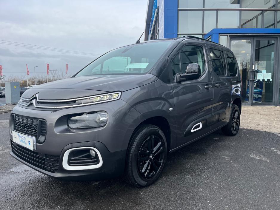 2024 Citroen Berlingo - image 3