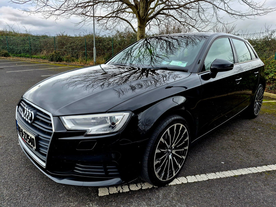 2018 Audi A3 - image 4