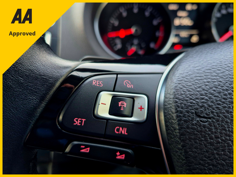 2016 Volkswagen Polo Auto+68000km+Cruise control €11,750