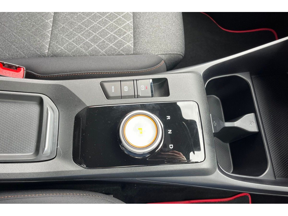 2025 MG MG3 - image 13