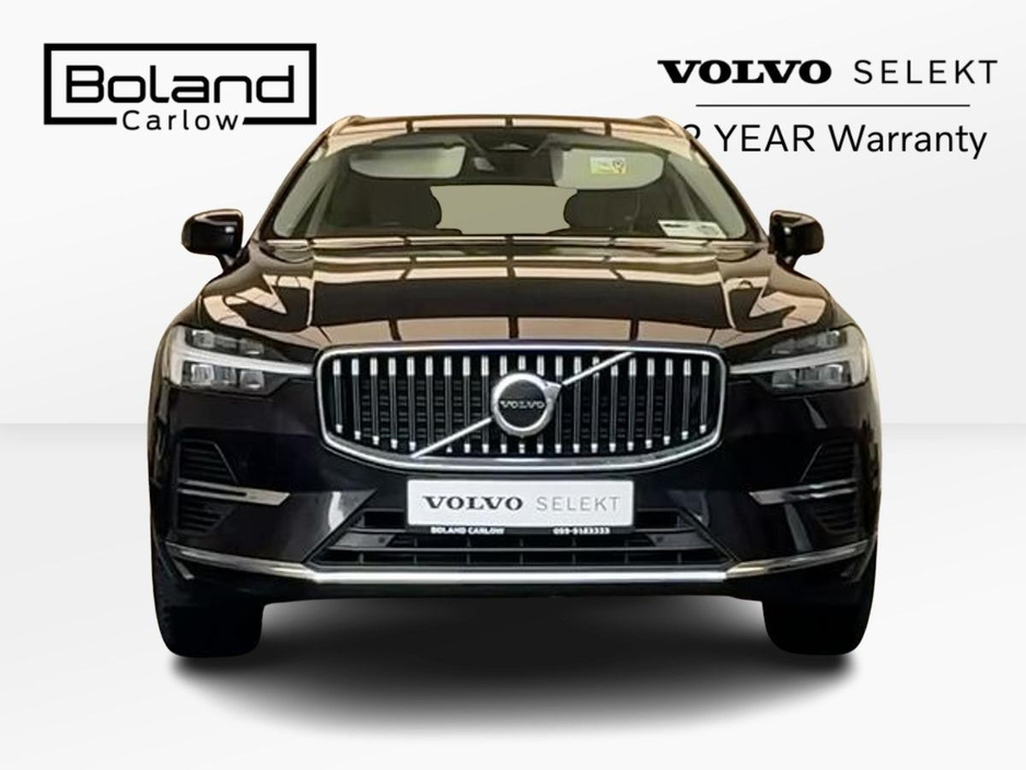 2023 Volvo XC60 - image 7