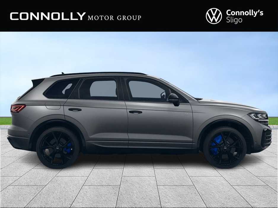 2026 Volkswagen Touareg - image 3