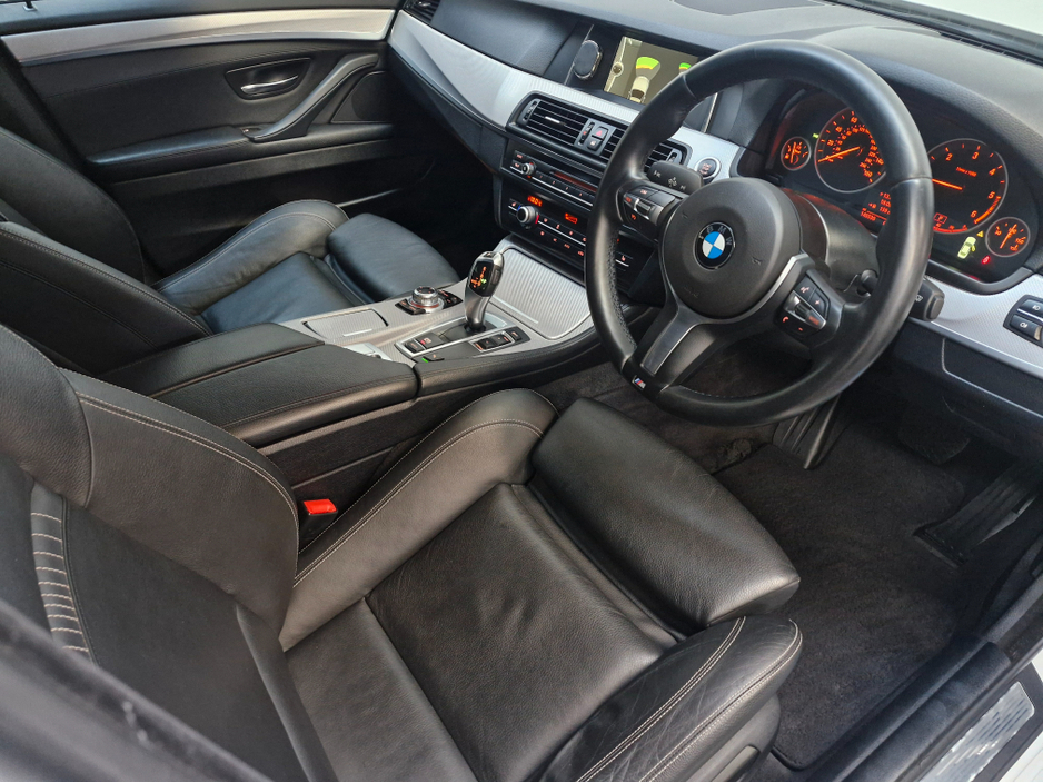 2014 BMW 5 Series - image 6
