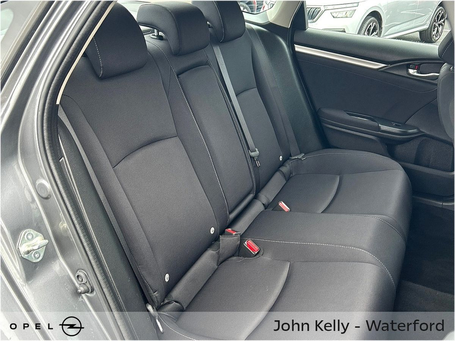 2020 Honda Civic - image 10